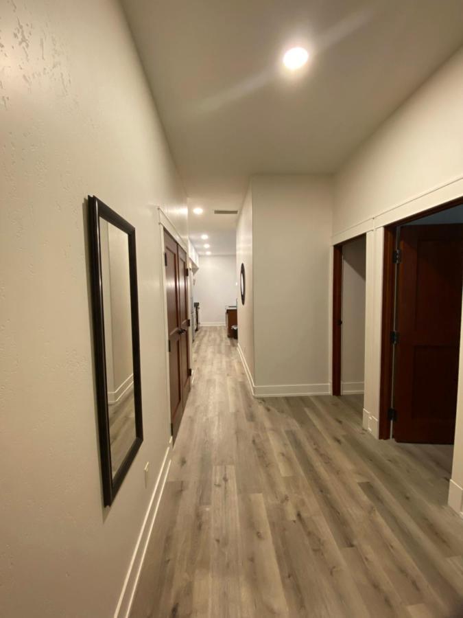 Hotel Spectacular Penthouse With Amazing Views, Indoor Pool And Hot Tub Canmore Exterior foto
